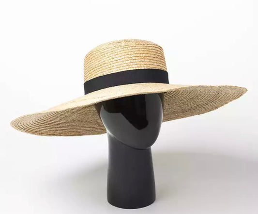 Straw hat - Accessory Addict by Nikki